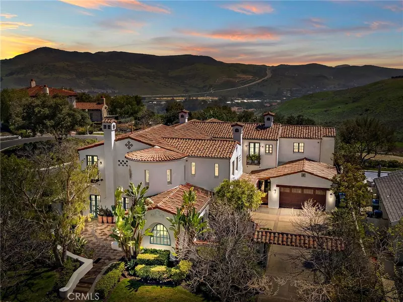 1 Overlook DR, Ladera Ranch, CA 92694