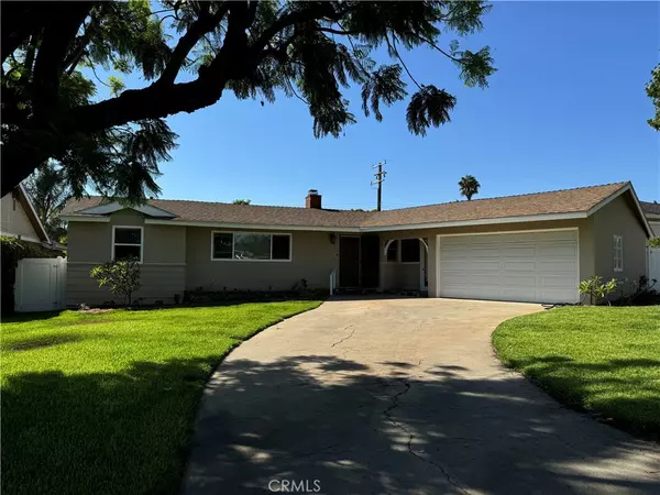12791 Elizabeth WAY, Tustin, CA 92780
