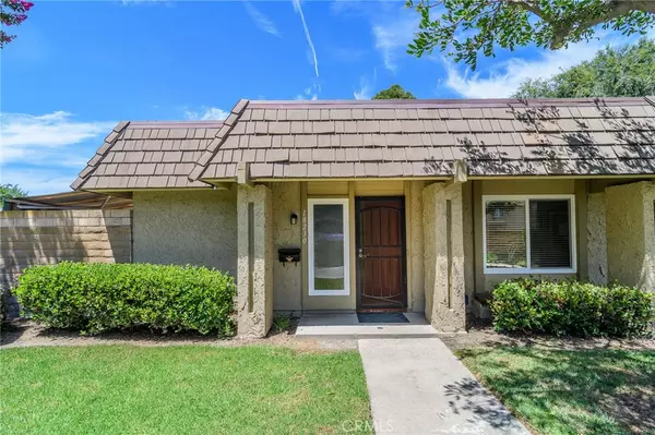 18230 Olympic CT, Fountain Valley, CA 92708