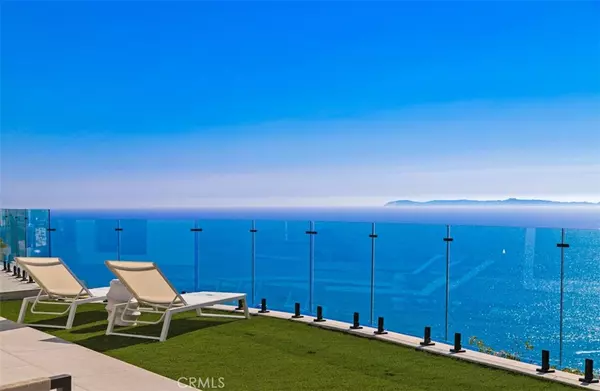 31 N Vista De Catalina, Laguna Beach, CA 92651