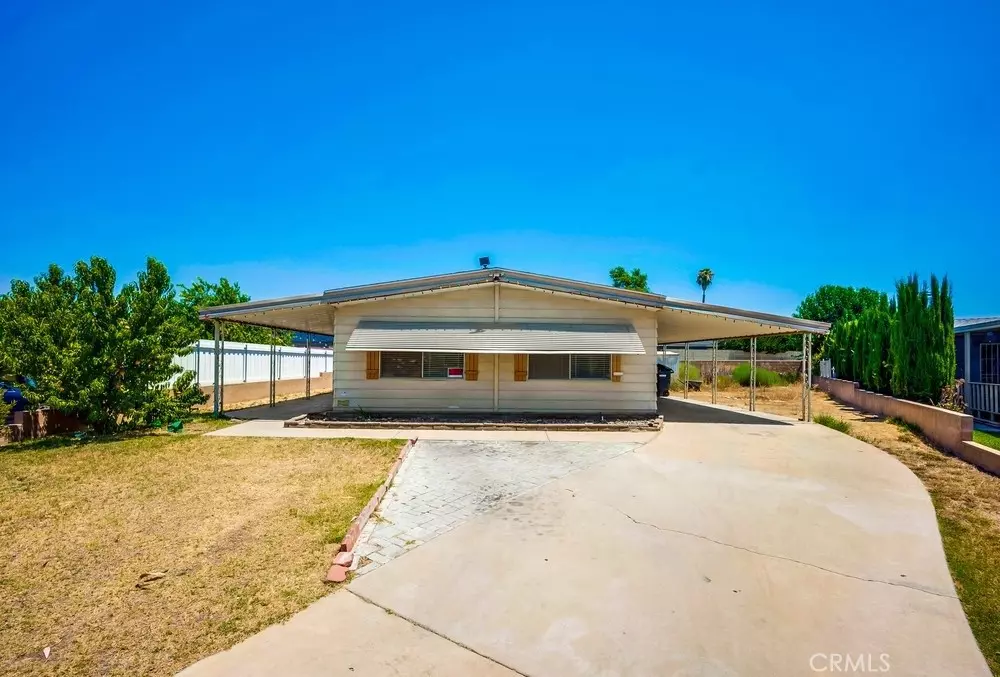 Hemet, CA 92543,719 Wahl ST