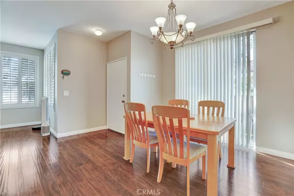 Tustin, CA 92782,234 Gallery WAY