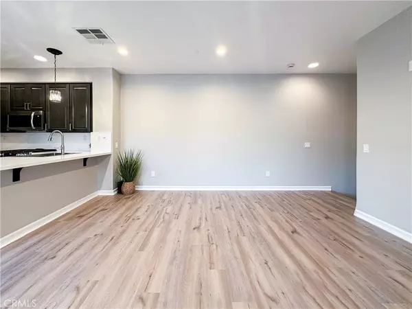 Anaheim Hills, CA 92808,1012 S Country Glen WAY