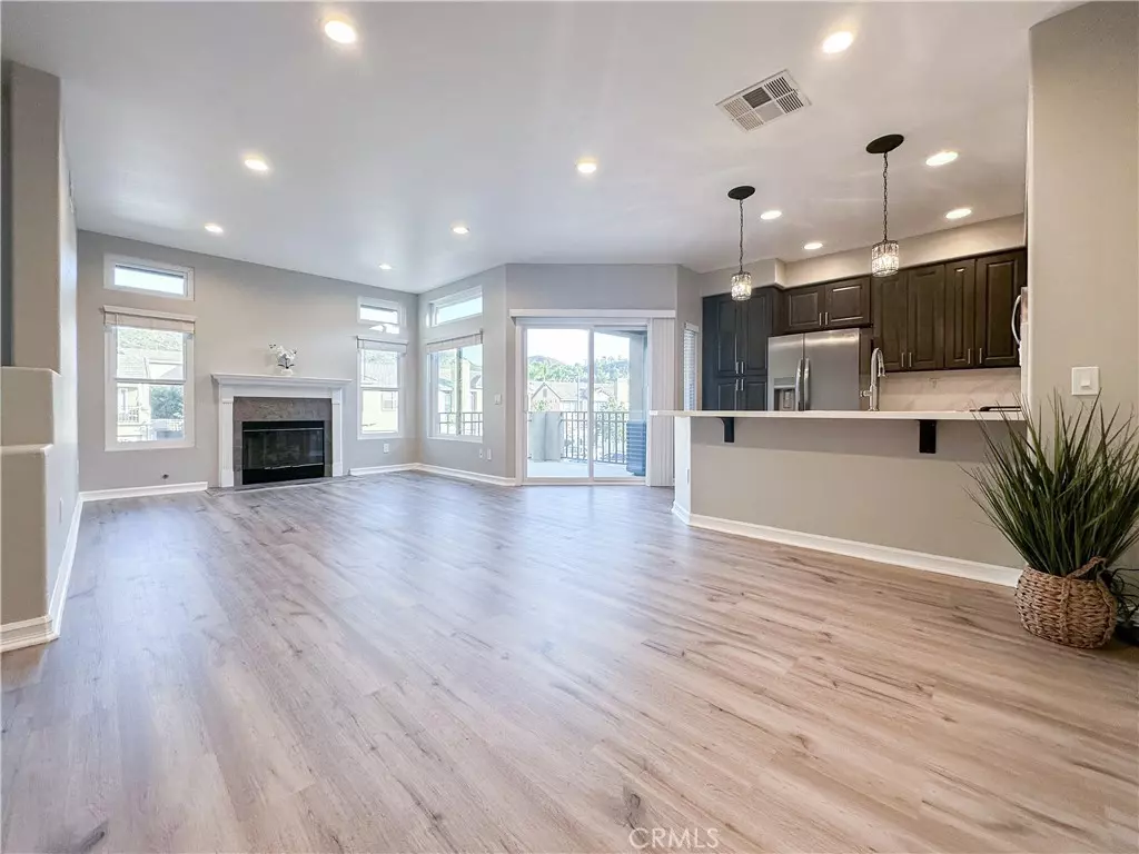 Anaheim Hills, CA 92808,1012 S Country Glen WAY