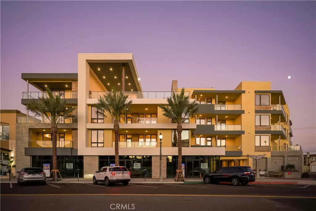 Huntington Beach, CA 92648,414 Main #400