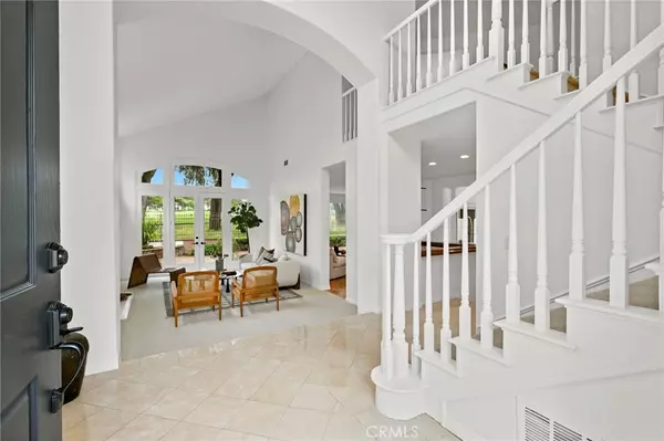 Huntington Beach, CA 92648,6491 Morningside DR