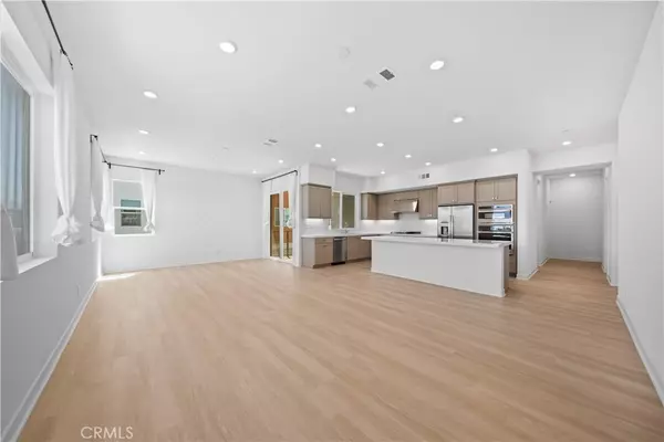 175 Baluster, Irvine, CA 92618