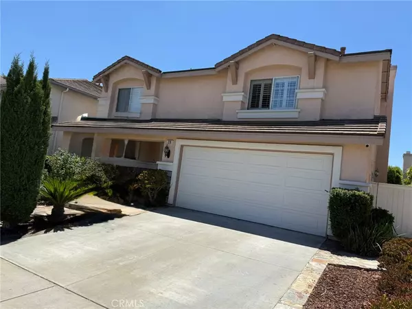 28 Calais, Irvine, CA 92602
