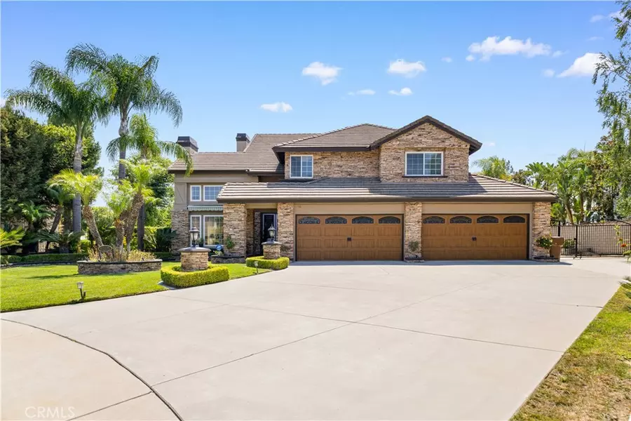 27025 Glaramara LN, Yorba Linda, CA 92887