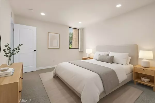 3961 Via Marisol #218, Los Angeles, CA 90042
