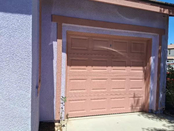 Victorville, CA 92394,14964 Butler Peak CT
