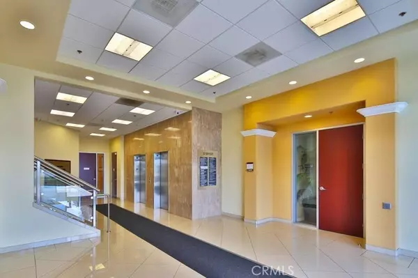 Irvine, CA 92618,22 Odyssey #130