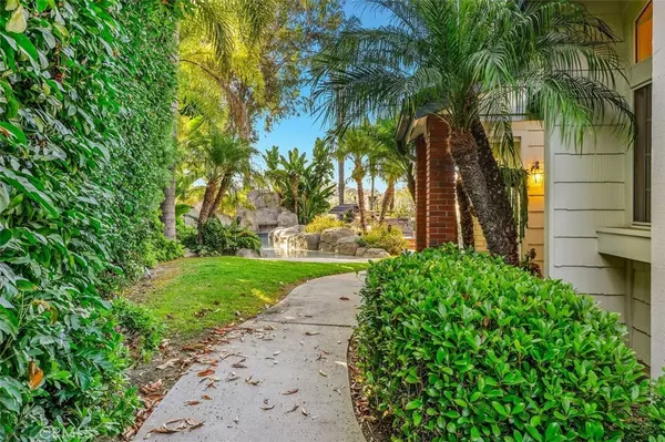 Laguna Niguel, CA 92677,5 Copley PL