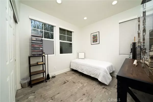 Costa Mesa, CA 92626,2547 Cornerstone LN