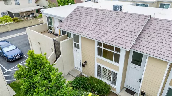 44 Elksford AVE #3, Irvine, CA 92604