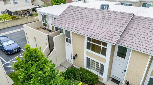 44 Elksford AVE #3, Irvine, CA 92604
