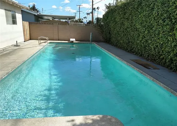 632 Kenoak DR, Placentia, CA 92870