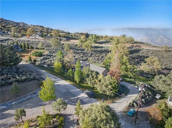 24980 Sunset WAY, Tehachapi, CA 93561
