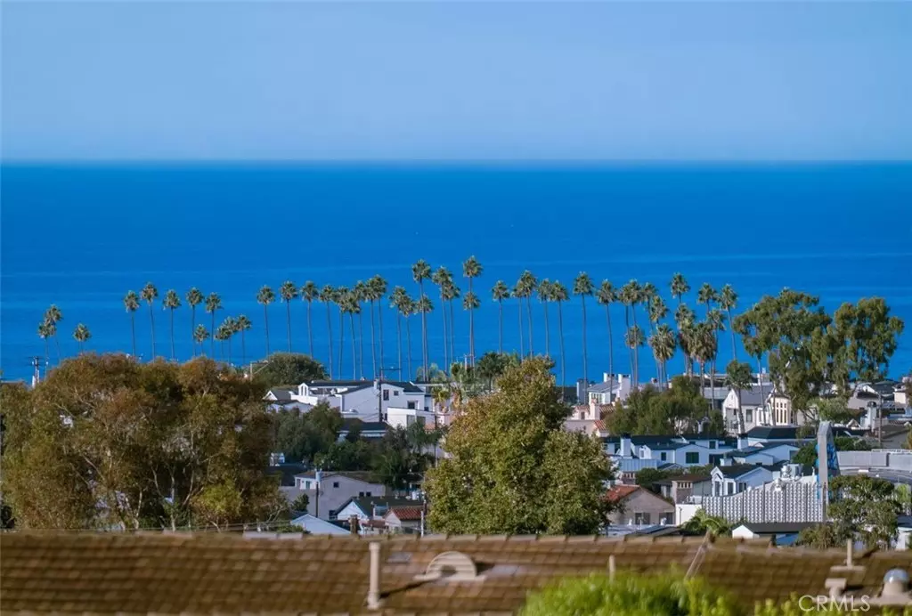 Corona Del Mar, CA 92625,3 White Water DR