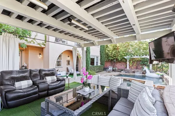 Ladera Ranch, CA 92694,33 Craftsbury PL