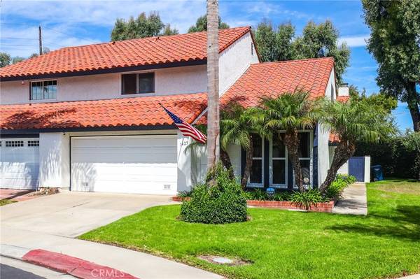 1425 Alpine LN, Huntington Beach, CA 92648