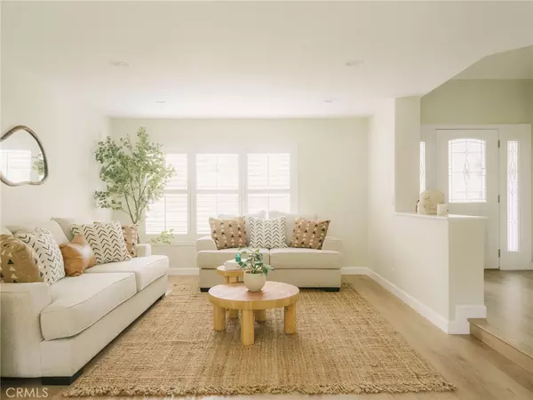 14781 Briarcliff PL, Tustin, CA 92780