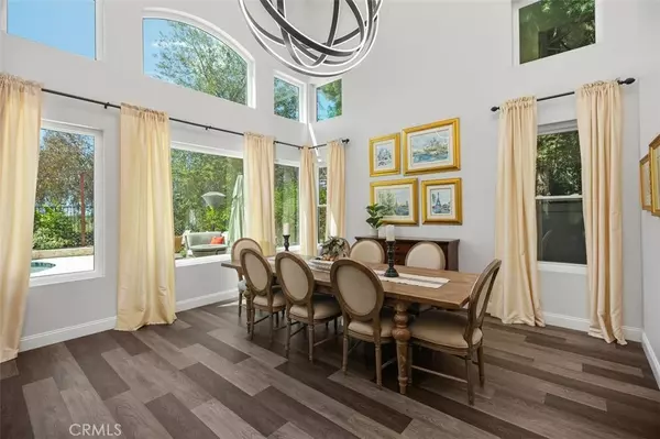 Rancho Santa Margarita, CA 92688,19 Crestview DR