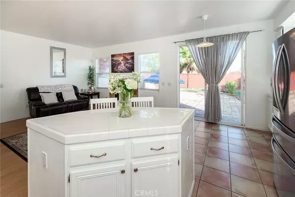 Chula Vista, CA 91910,1048 Camino Del Sol