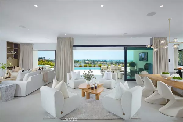 Dana Point, CA 92629,27 Gavina