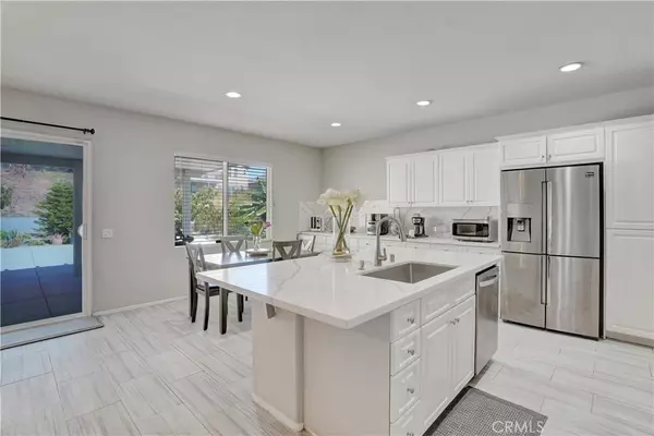 Riverside, CA 92505,12179 Dewar DR