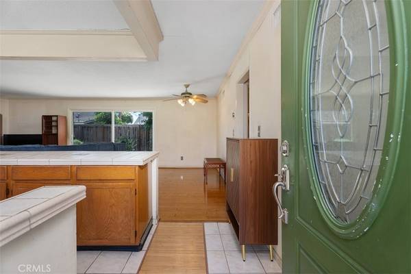 Huntington Beach, CA 92647,6002 Welde CIR