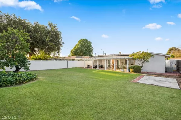 238 W Wilken WAY,  Anaheim,  CA 92802