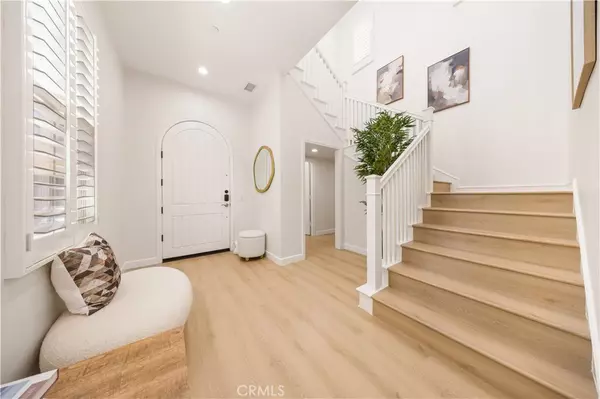 Irvine, CA 92620,73 Bloomington