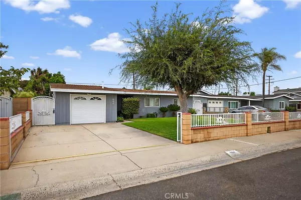 Anaheim, CA 92805,884 S Lime ST