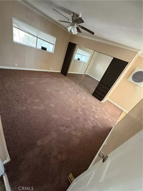 Apple Valley, CA 92308,22838 Bear Valley RD #63