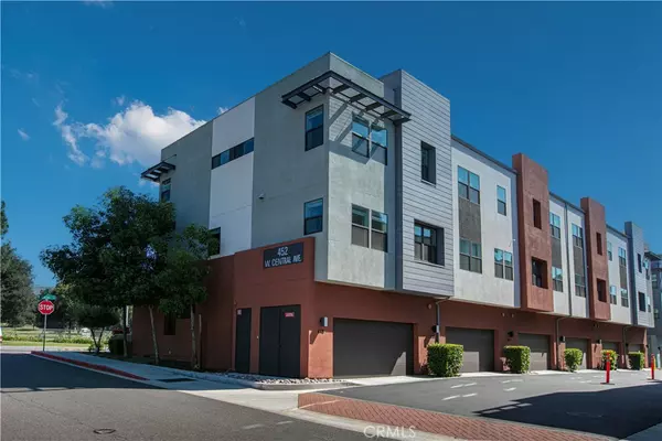 448 W Central Ave, Brea, CA 92821