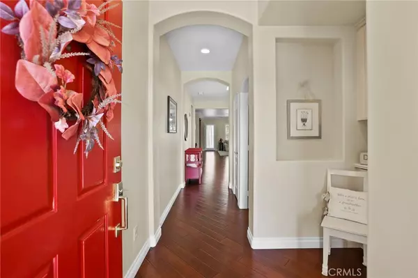 Corona, CA 92883,24193 Watercress DR