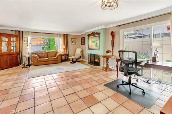 Mission Viejo, CA 92691,25412 Pacifica AVE