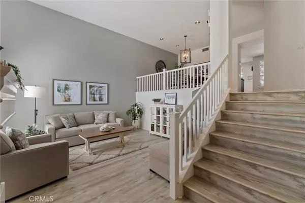 Huntington Beach, CA 92648,19271 Surfwave Drive