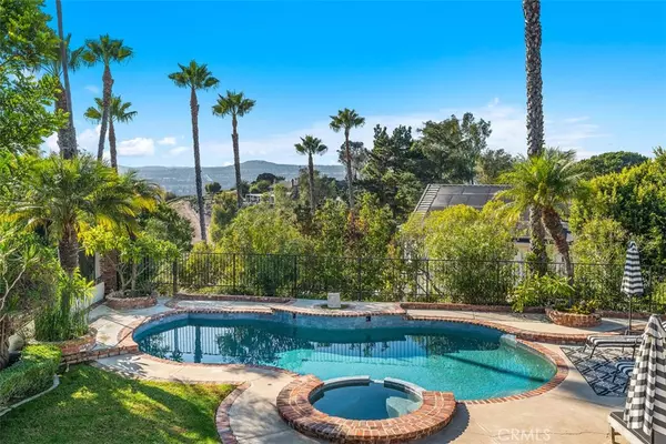 Laguna Hills, CA 92653,27101 Shenandoah DR