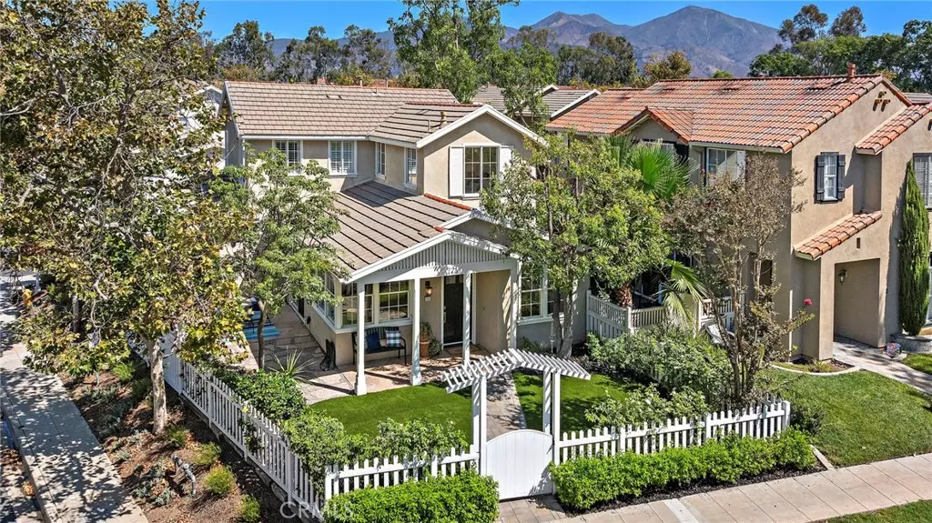 1 Paseo Vecino, Rancho Santa Margarita, CA 92688
