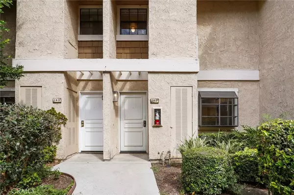 Irvine, CA 92620,162 Pineview