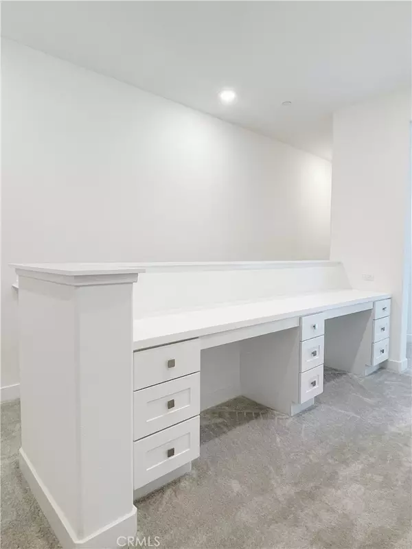 Anaheim, CA 92806,1866 S Westside DR #26