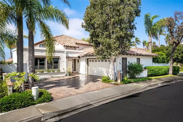 San Clemente, CA 92672,561 Avenida Del Verdor