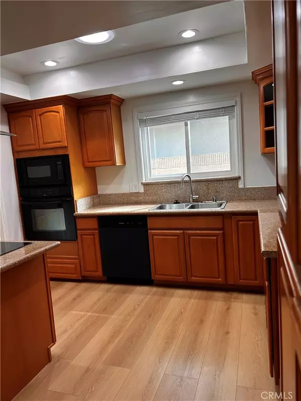 Huntington Beach, CA 92647,16701 Trudy LN