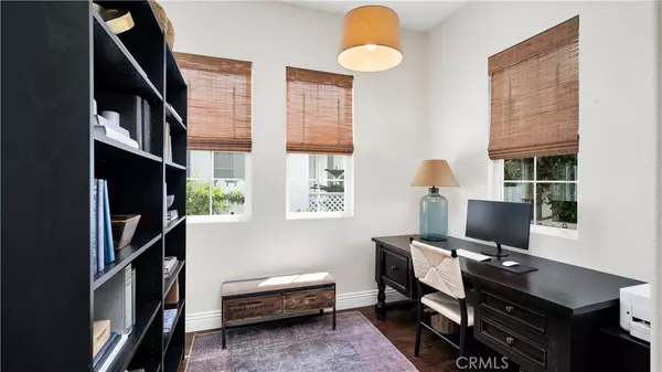 Irvine, CA 92620,90 Winslow LN