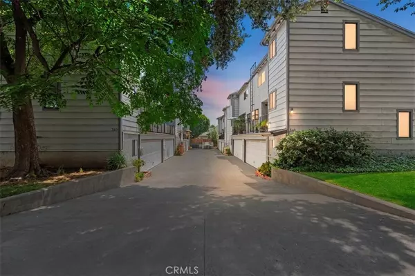 340 E Washington BLVD #3, Pasadena, CA 91104