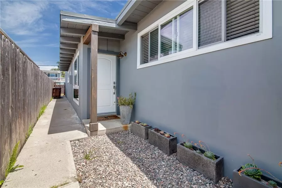 810 Calle Puente #B, San Clemente, CA 92672