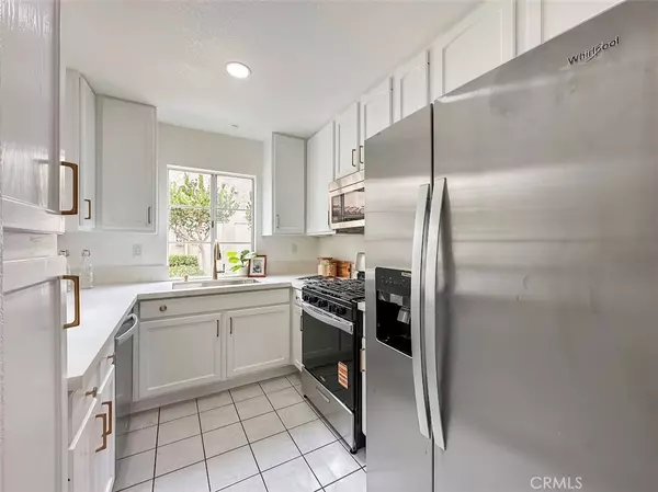 Rancho Santa Margarita, CA 92688,18 Via Contento