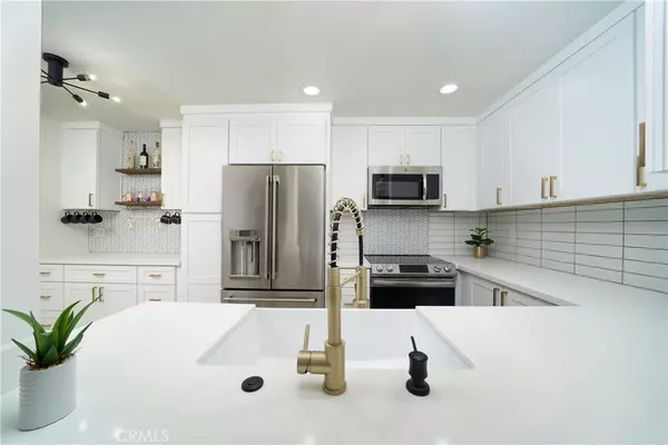 25671 Le Parc #1, Lake Forest, CA 92630